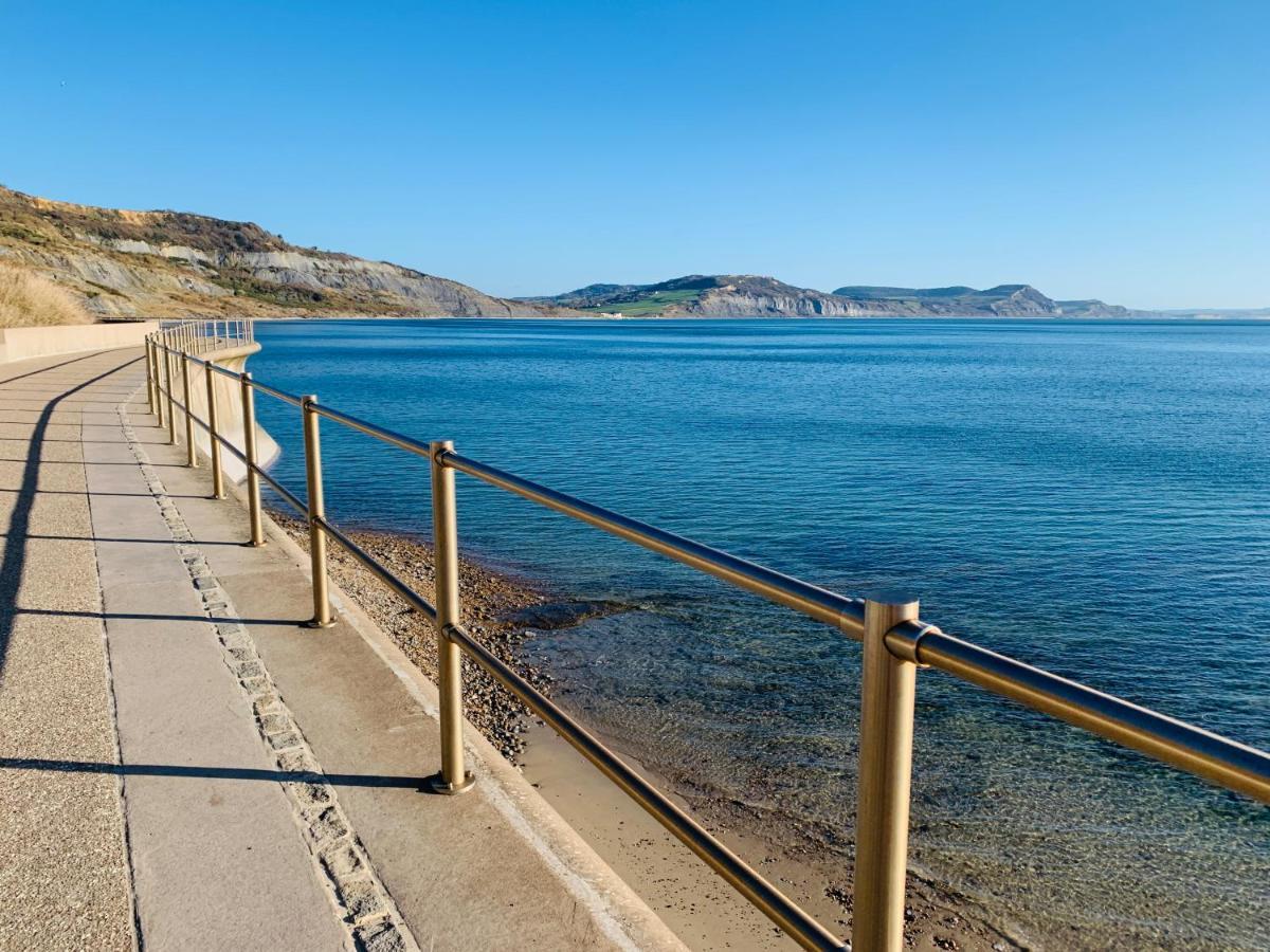 Seaward Apartment Lyme Regis Exterior photo